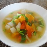 カブとカボチャの野菜スープ